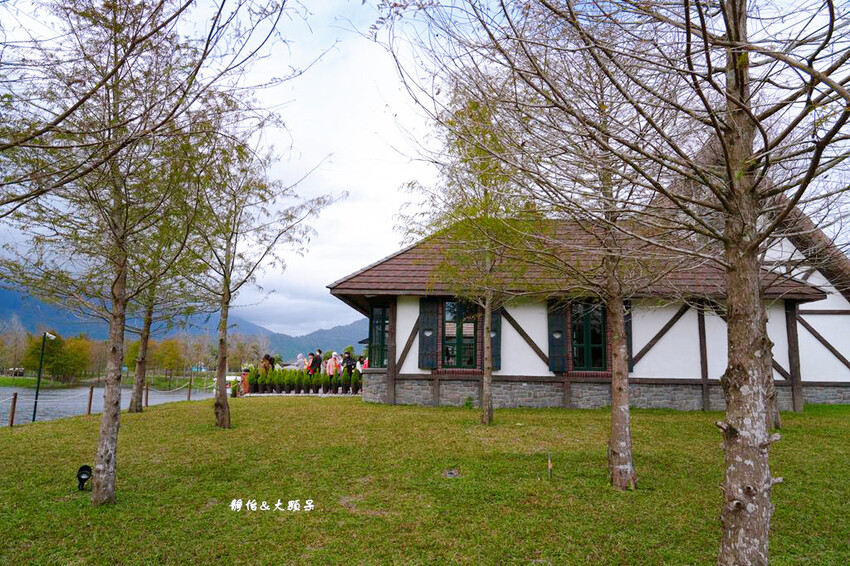 星巴克花蓮理想門市 ❙ 走進童話小屋喝咖啡,坐擁絕美湖景,還 星巴克花蓮理想門市 ❙ 走進童話小屋喝咖啡,坐擁絕美湖景,還