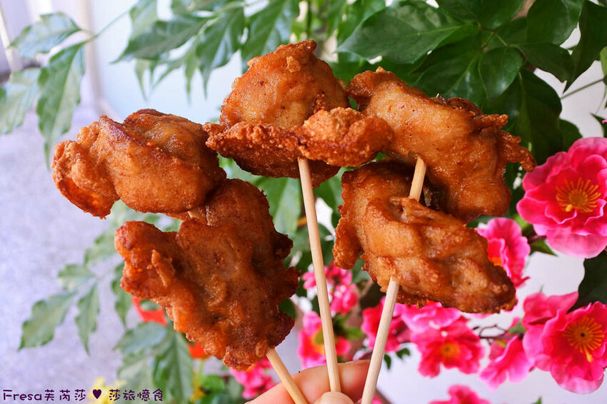 台南咖哩【王子神谷】大灣市場附近咖哩飯外帶店.草莓限定舒芙蕾+芋見泥銀絲捲超滿足│禾家堂│蛋沙拉堡│大灣美食 - Fresa芙芮莎♥莎旅憶食