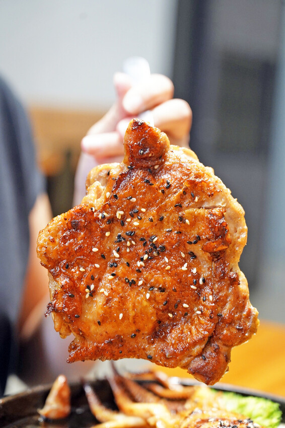 台南牛排推薦：魔力牛│原塊肉X親民價！最實在的肉質享受│自由