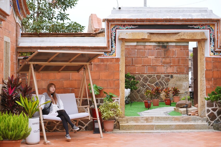 金門縣金湖鎮金門住宿推薦 壹樓文旅 古厝文史韻味與現代舒適客房的平衡體驗