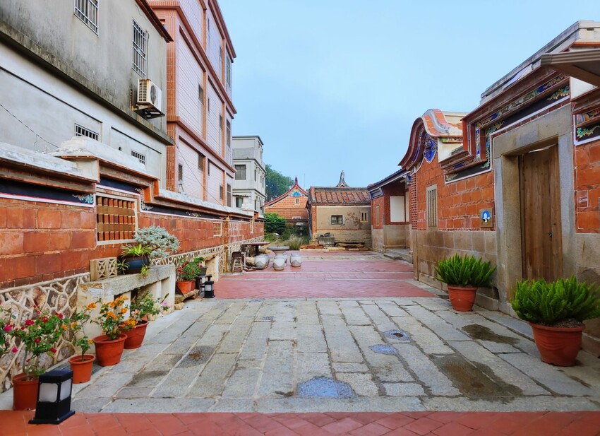 金門縣金湖鎮金門住宿推薦 壹樓文旅 古厝文史韻味與現代舒適客房的平衡體驗