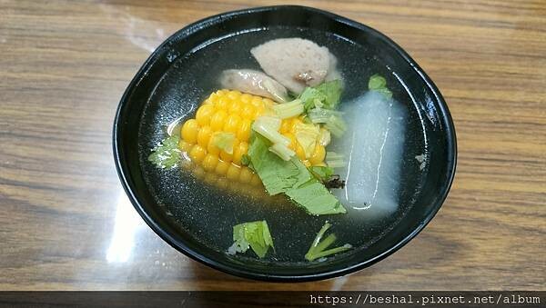 三和夜市推薦必吃肉夾饃~饃飯生創意飯餅專賣店搬到龍門路囉!街