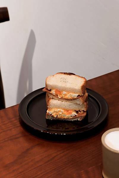 [ 新北美食 ] 點點點-三重新開幕日式咖啡廳 酒食、咖啡、