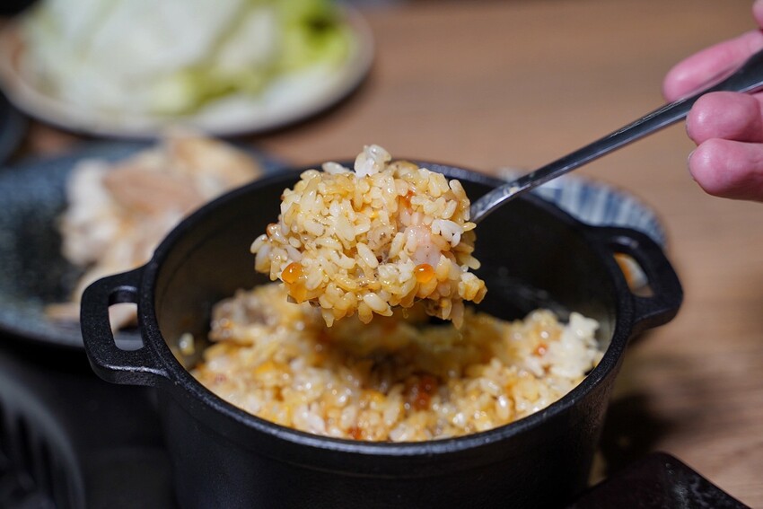 新竹燒肉新選擇!新開幕「路易奇電力公司-新竹電廠」主打手切日本秋田、熊本A5和牛,使用口感香氣最棒的冷藏熟成肉,只要挑戰自己烤肉,最高享半價優惠! - 阿華田的美食日記