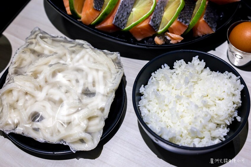 新北市蘆洲區【蘆洲火鍋】XO SHABU SHABU 蘆洲店，雙人肉王套餐送蛤蠣大滿足