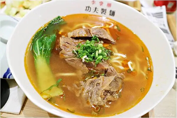 [台北大同]李掌櫃功夫製麵-中山店｜價格實惠，還提供6種以上