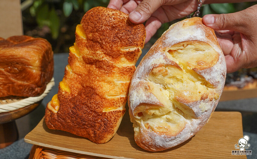 高雄 TAi香 五星烘焙麵包，招牌手撕丹麥吐司、鳶尾花丹麥、曲奇可頌 、秒殺巴黎珍珠 X 頂級麵粉、老麵製作 承億酒店 - 跟著尼力吃喝玩樂＆親子生活