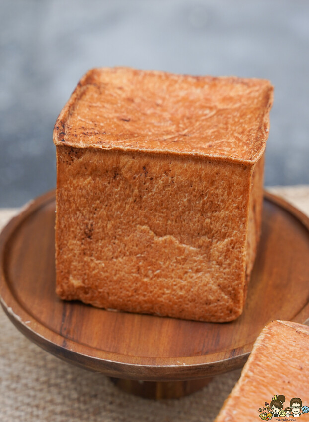 星級飯店最強的 TAi 香 五星烘焙麵包，頂級日本麵粉老麵發酵、限定黃金烏魚子吐司.鹽可頌、推薦瓜瓜樂 - 跟著尼力吃喝玩樂＆親子生活