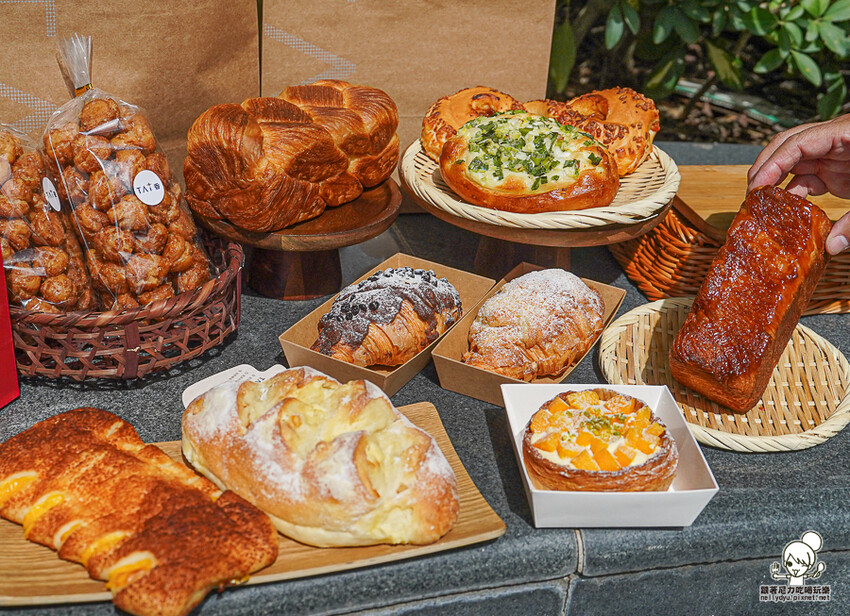 高雄 TAi香 五星烘焙麵包，招牌手撕丹麥吐司、鳶尾花丹麥、曲奇可頌 、秒殺巴黎珍珠 X 頂級麵粉、老麵製作 承億酒店 - 跟著尼力吃喝玩樂＆親子生活