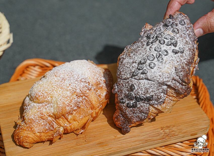 高雄 TAi香 五星烘焙麵包，招牌手撕丹麥吐司、鳶尾花丹麥、曲奇可頌 、秒殺巴黎珍珠 X 頂級麵粉、老麵製作 承億酒店 - 跟著尼力吃喝玩樂＆親子生活