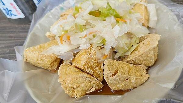 新北市板橋區新海懷念臭豆腐大腸麵線｜酥酥脆脆又會吸湯汁的美味臭豆腐