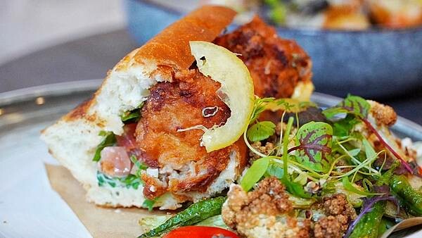 LINE_ALBUM_卉-HUI CAFE 法式甜點 早午餐_231112_10.jpg