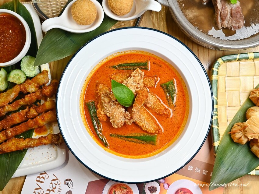 台中市中區沙嗲寶貝｜台中南洋料理、台中火車站美食推薦，口味道地料多實在，激推肉骨茶、海南雞飯，還有炸榴槤