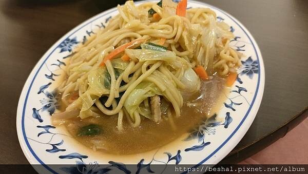 宜蘭烏石港活撈海鮮必推~~蟹老闆活海鮮|頭城海鮮|活魚|Go