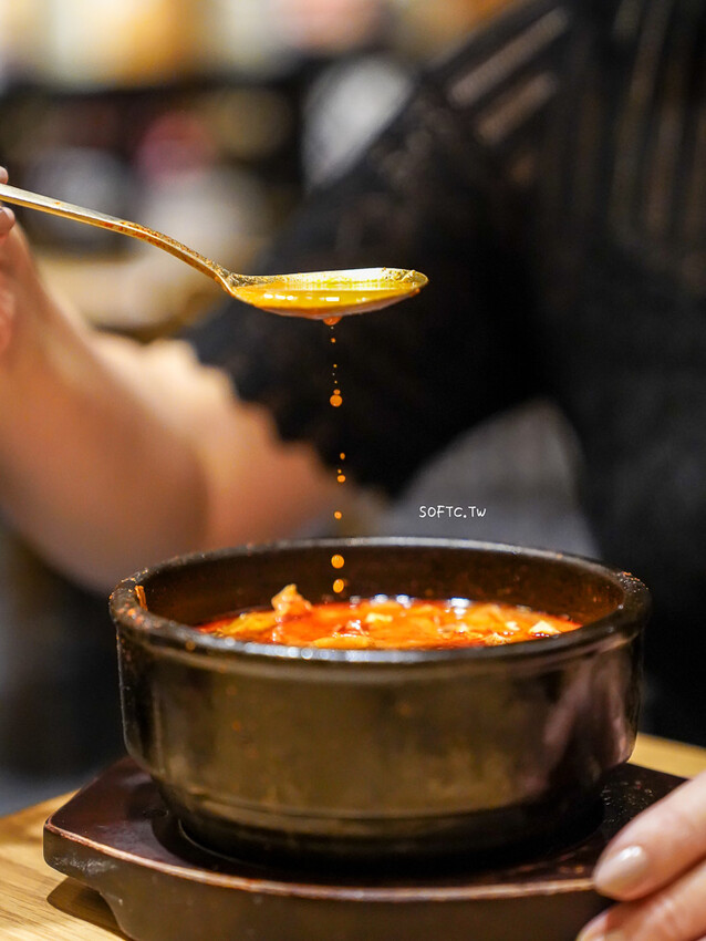 西門韓式料理吃到飽推薦「江陵阿嬤韓鍋料理吃到飽-西門店」498超狂嫩豆腐鍋無限吃 - 軟西，遊記