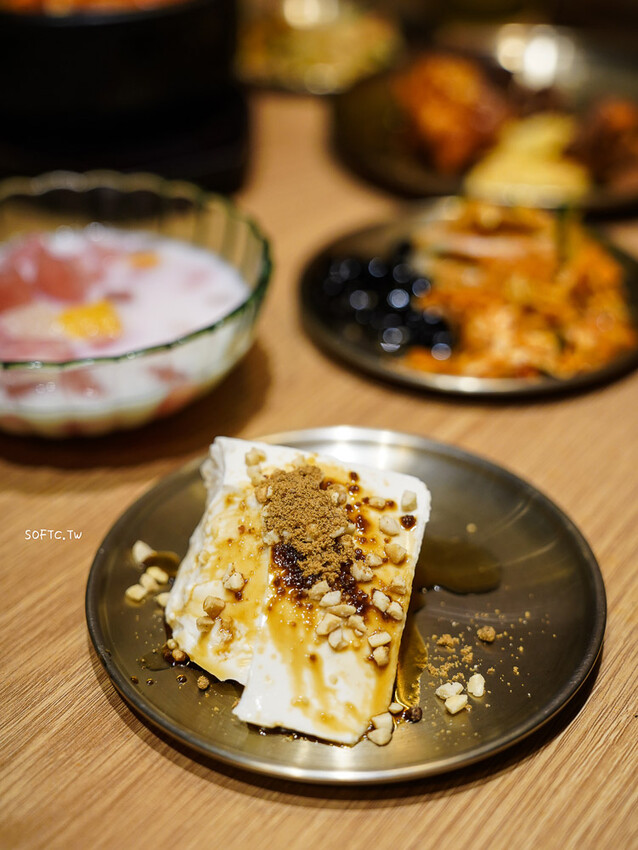西門韓式料理吃到飽推薦「江陵阿嬤韓鍋料理吃到飽-西門店」498超狂嫩豆腐鍋無限吃 - 軟西，遊記
