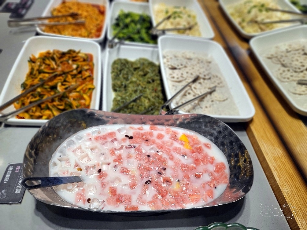 【江陵阿嬤韓鍋料理吃到飽】韓式水果花菜 【江陵阿嬤韓鍋料理吃到飽】韓式水果花菜