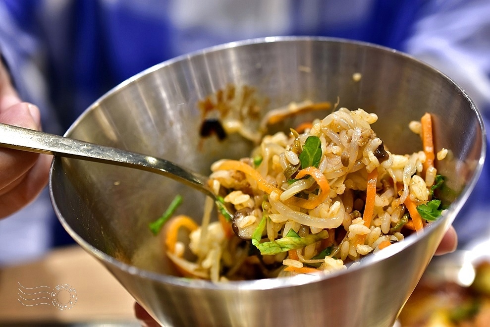 【江陵阿嬤韓鍋料理吃到飽】六色拌飯 【江陵阿嬤韓鍋料理吃到飽】六色拌飯