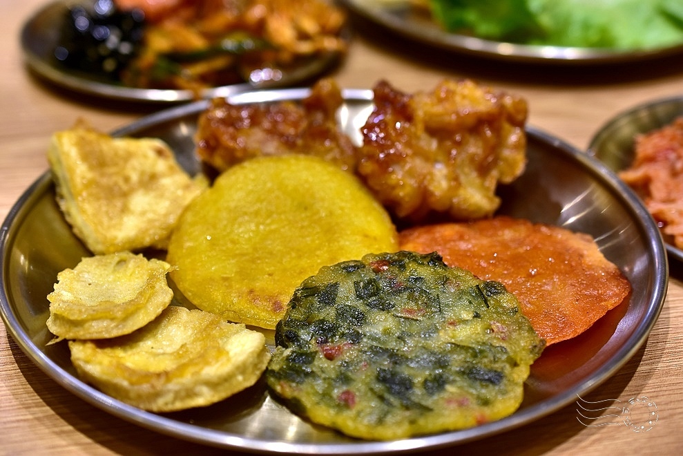 【江陵阿嬤韓鍋料理吃到飽】煎餅 【江陵阿嬤韓鍋料理吃到飽】煎餅