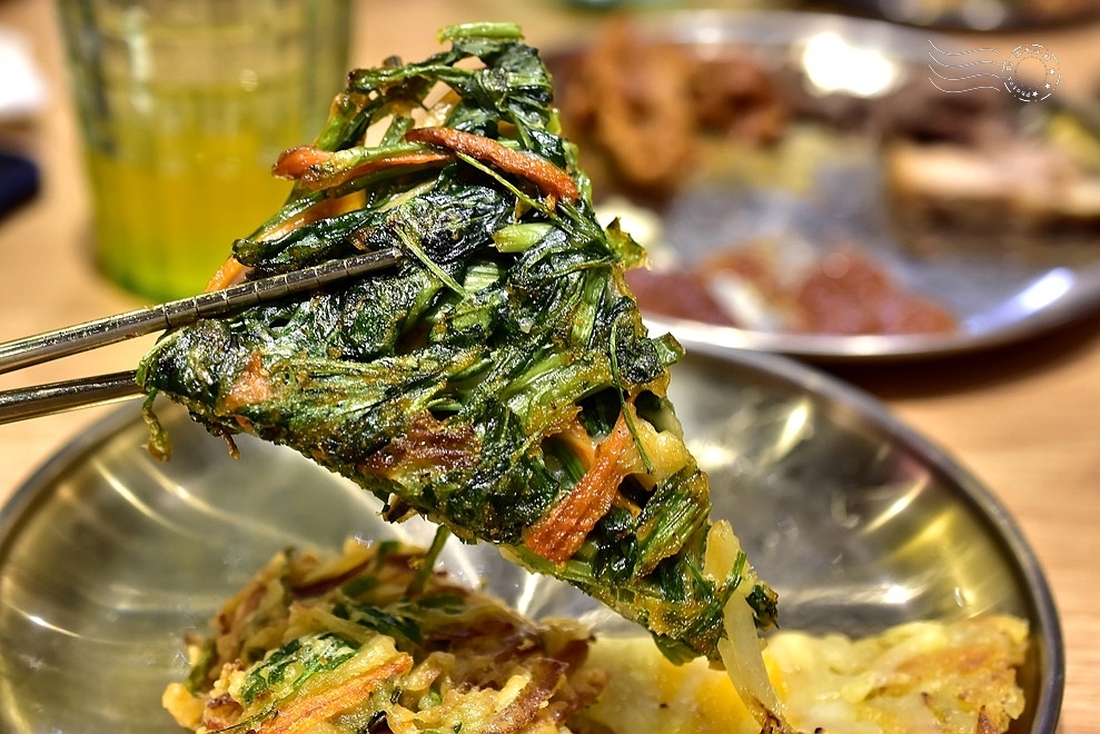 【江陵阿嬤韓鍋料理吃到飽】空心菜煎餅 【江陵阿嬤韓鍋料理吃到飽】空心菜煎餅