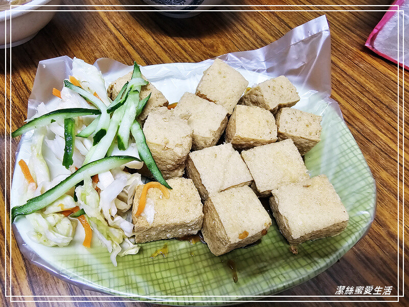 新北市永和區阿福超好吃麵線臭豆腐-新北永和/平價不貴料大塊美味小吃