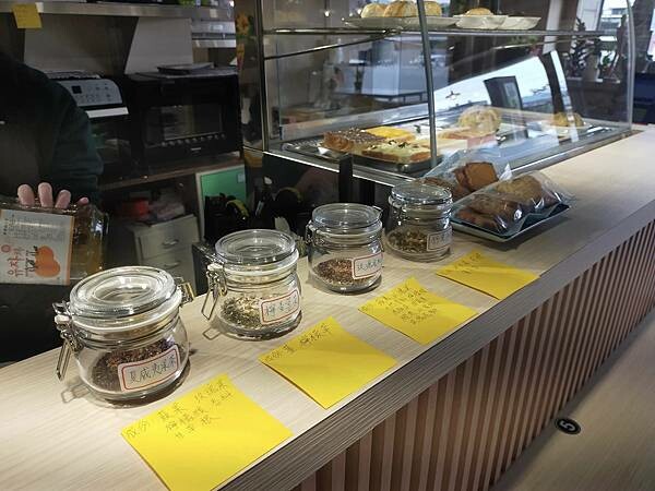 新北鶯歌一心食坊早午餐~腸粉~飯類~冰品~飲料~文青風格的早