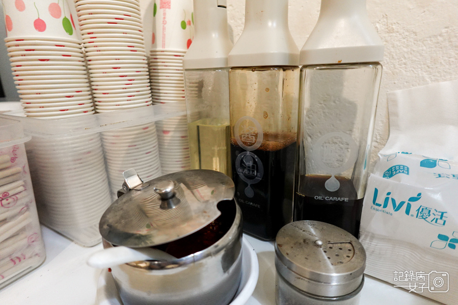 10林森北路宵夜雞湯榮麵食館雞白湯剝皮辣椒雞湯燒賣.jpg 10林森北路宵夜雞湯榮麵食館雞白湯剝皮辣椒雞湯燒賣.jpg