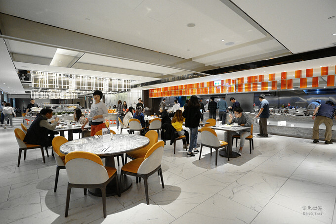 新北住宿推薦，板橋凱撒飯店洽公觀光都方便，生活機能超完善。