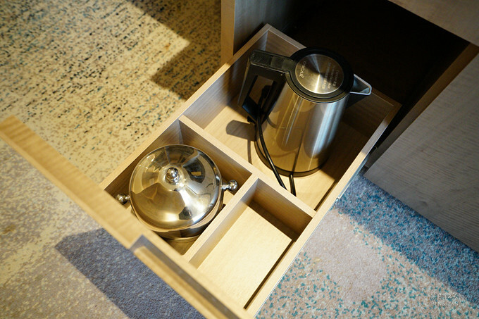 新北住宿推薦，板橋凱撒飯店洽公觀光都方便，生活機能超完善。