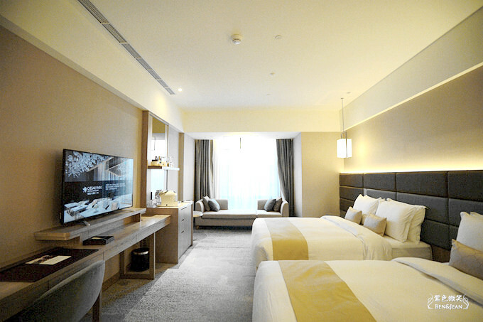 新北住宿推薦，板橋凱撒飯店洽公觀光都方便，生活機能超完善。