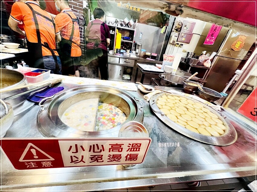 /tmp/php0pIUB6 /tmp/php0pIUB6