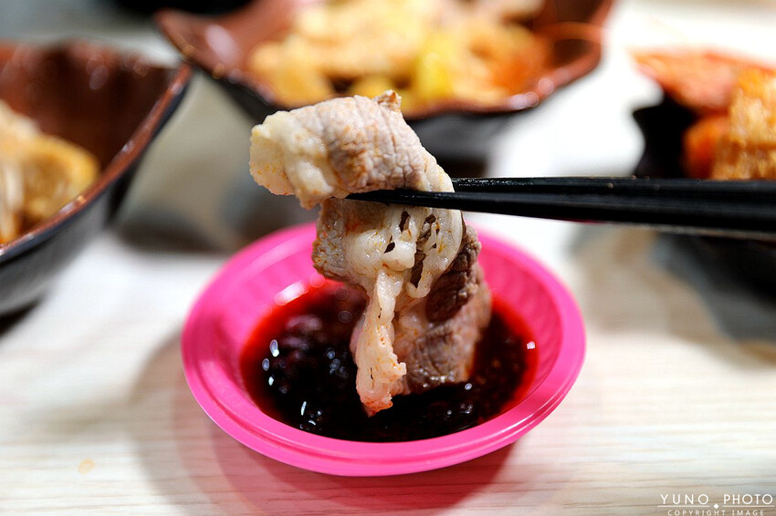 新北市蘆洲區C/P值爆表 免2百元爽吃鍋！麵食拌飯霜淇淋飲料嗑到爽 還有集點送鍋、肉品買一送一｜逸小鍋鍋の物-蘆洲店