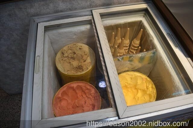 百元鍋物也有免費自助吧吃到飽！？ | 逸小鍋鍋物蘆洲店 湯頭多達20多種可以選擇，還有4款素食湯底 肉品買一送一 -  就是這樣。吃喝玩樂。愛漂亮部落格 - FashionGuide 華人時尚專業評鑑