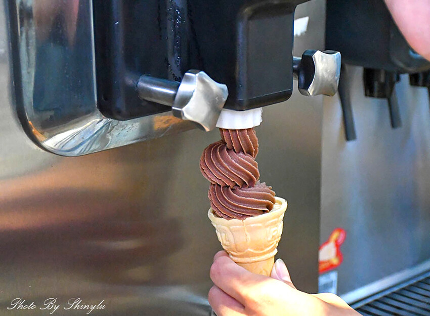 牛豬羊肉片買一送一，竟然還有壽喜燒飯自助吧吃到飽