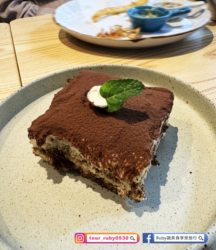 台北市大安區【東區早午餐】青沐大安店-附菜單-鮭魚卵、生食級干貝入義大利麵，漢堡放入整隻酥炸軟殼蟹超 -近捷運忠孝復