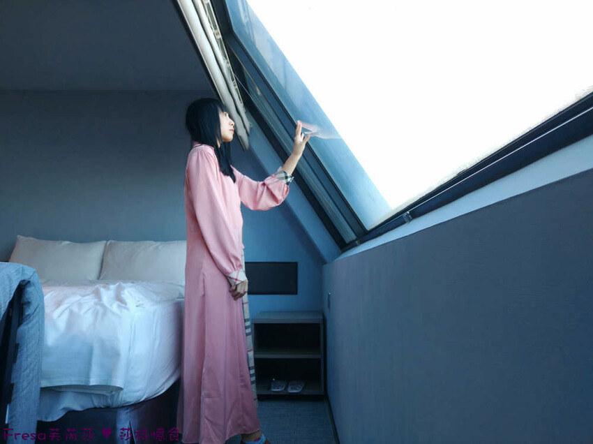 台中市中區台中飯店【漫旅光城】美哉！第二市場步行即抵.高樓景色山景遼闊.典雅設計感旅宿│停車場│一中商圈│第一廣場│