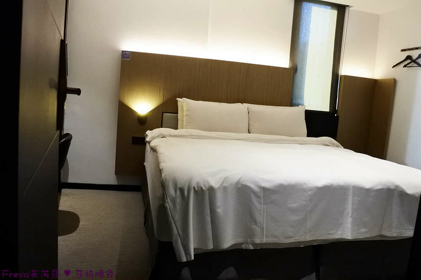 台中市中區台中飯店【漫旅光城】美哉！第二市場步行即抵.高樓景色山景遼闊.典雅設計感旅宿│停車場│一中商圈│第一廣場│