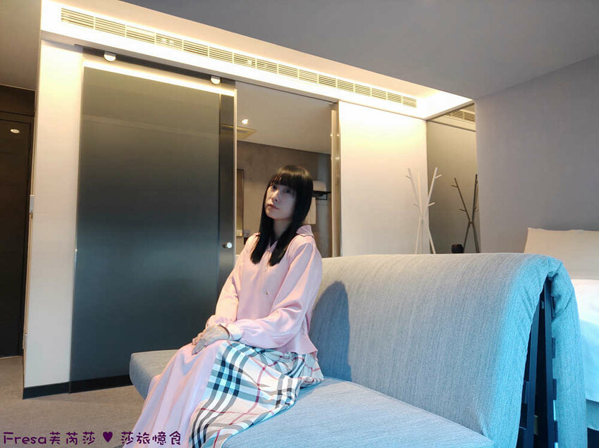 台中市中區台中飯店【漫旅光城】美哉！第二市場步行即抵.高樓景色山景遼闊.典雅設計感旅宿│停車場│一中商圈│第一廣場│