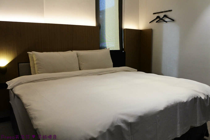 台中市中區台中飯店【漫旅光城】美哉！第二市場步行即抵.高樓景色山景遼闊.典雅設計感旅宿│停車場│一中商圈│第一廣場│