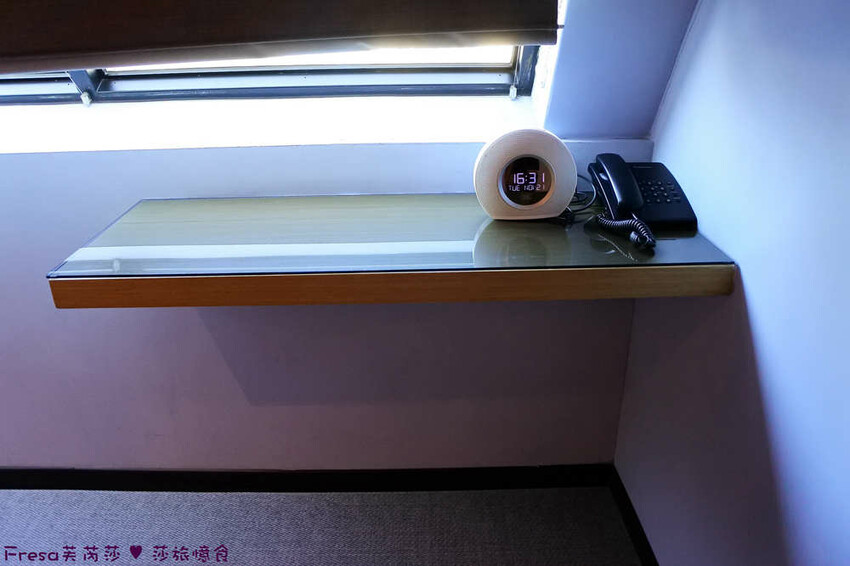 台中市中區台中飯店【漫旅光城】美哉！第二市場步行即抵.高樓景色山景遼闊.典雅設計感旅宿│停車場│一中商圈│第一廣場│