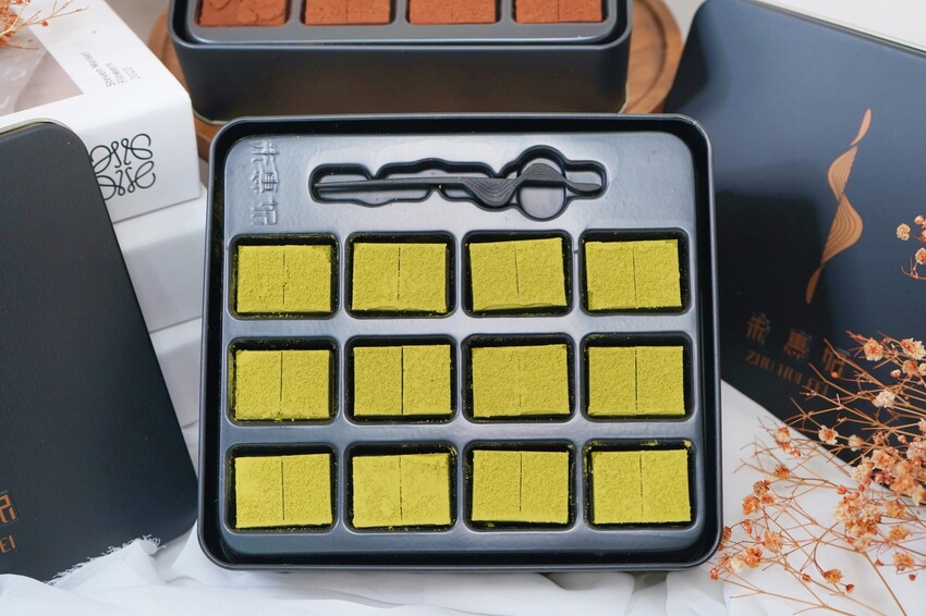 台中市南屯區台中質感鐵盒伴手禮,多達16種口味,每日提供多種口味試吃!