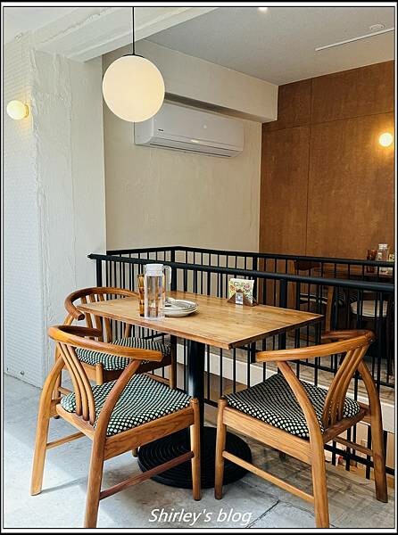 捷運國父紀念館站 ‧ Waku ⁺ burger pasta 捷運國父紀念館站 ‧ Waku ⁺ burger pasta