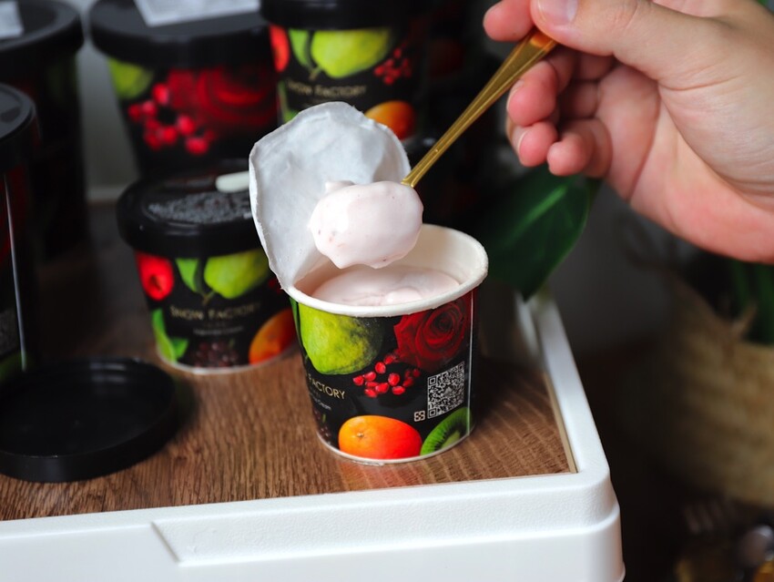 新北市新莊區SNOW FACTORY雪坊精品優格:100%鮮奶製作的國際級精品優格/優格冰淇淋.顛覆你對優格的想像