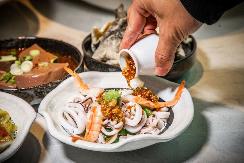 台北市萬華區刁民酸菜魚西門中華店|鄉民們都暴動啦!最強酸菜魚最新分店開幕