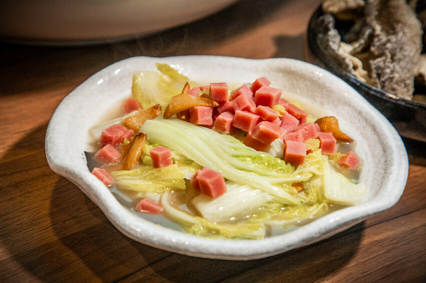 台北市萬華區刁民酸菜魚西門中華店|鄉民們都暴動啦!最強酸菜魚最新分店開幕