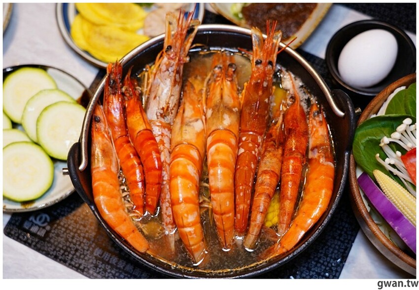 來自台南的人氣火鍋店,每月29號肉盤買一送一