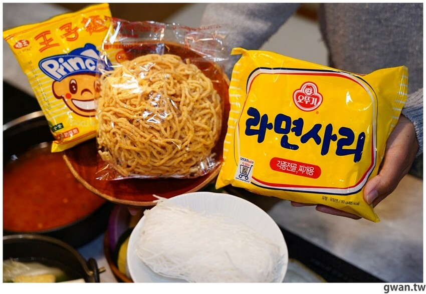 來自台南的人氣火鍋店,每月29號肉盤買一送一