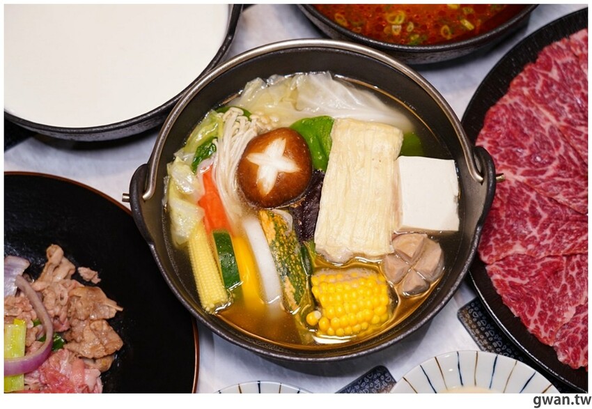 來自台南的人氣火鍋店,每月29號肉盤買一送一