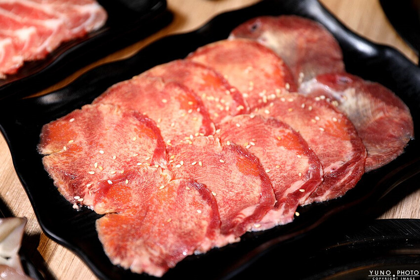 桃園市蘆竹區肉肉控的燒肉天堂!三種價位任你選只要NT$698起 啤酒暢飲 豪華海陸食材通通吃到飽