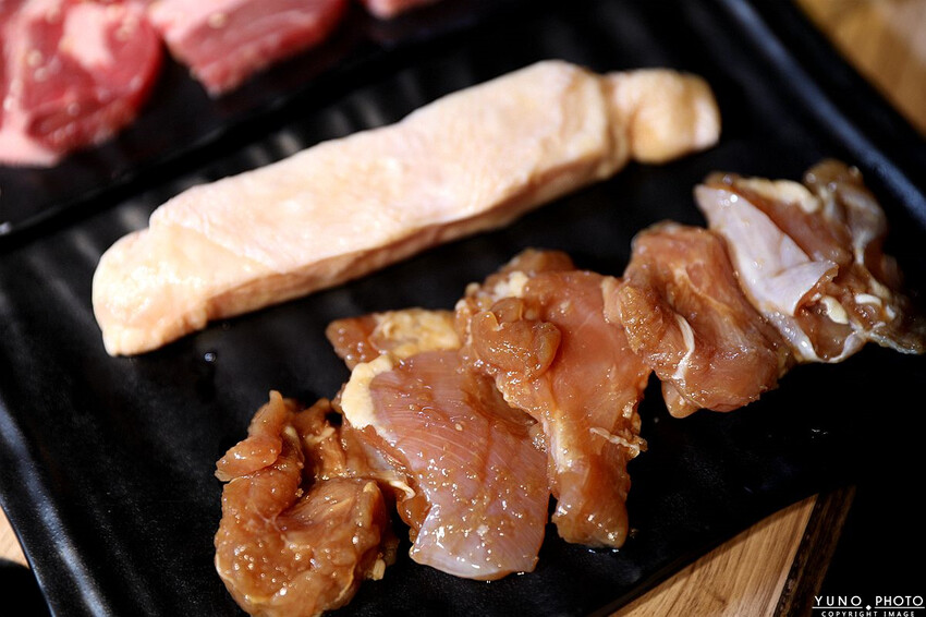 桃園市蘆竹區肉肉控的燒肉天堂!三種價位任你選只要NT$698起 啤酒暢飲 豪華海陸食材通通吃到飽